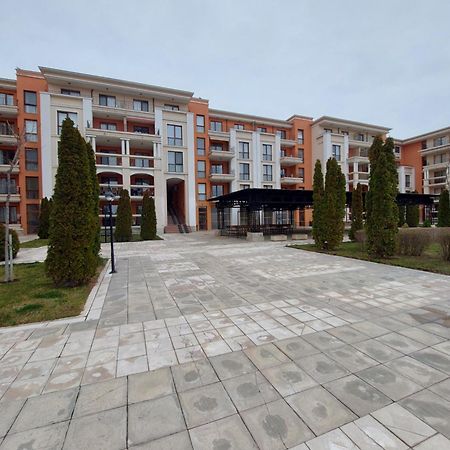Fort Noks Prestige Beach Aparthotel, スヴェティ・ヴラス エクステリア 写真