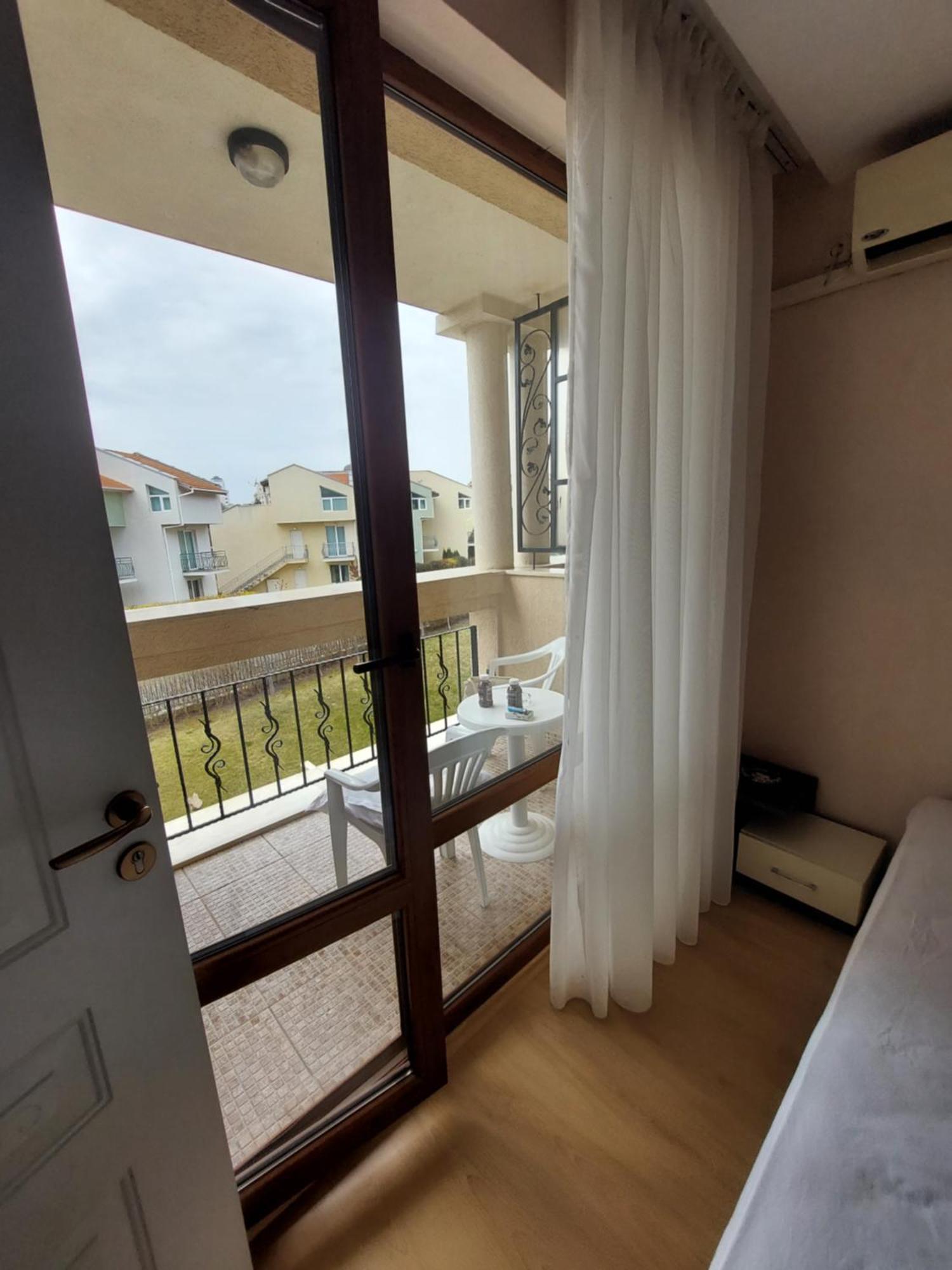 Fort Noks Prestige Beach Aparthotel, スヴェティ・ヴラス エクステリア 写真